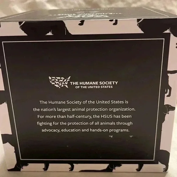 Dachshund 12oz Soy Blend “Pink Grapefruit” Candle -NEW- Approx 4 1/4” tall - Picture 3 of 4